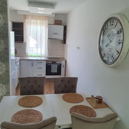 Sunshine Turquoise Apartman *